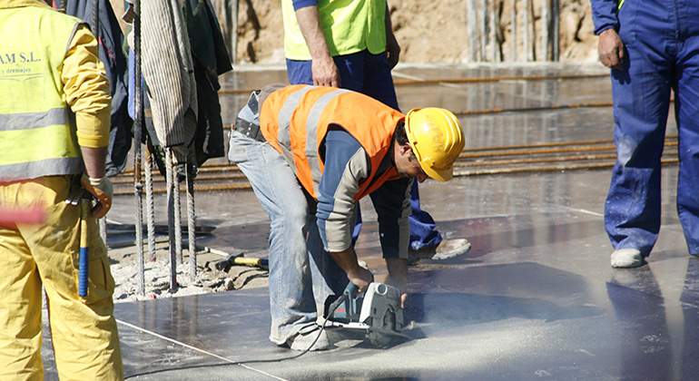 Obreros-trabajando-Guillermo-Rodriguez.JPG