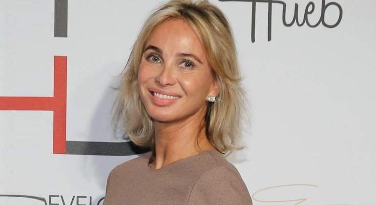 corinna-770-1.jpg