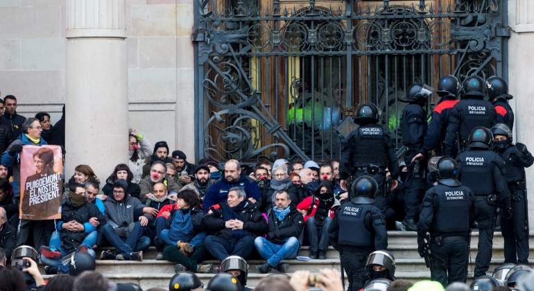 protesta-tsjc-mossos-efe.jpg