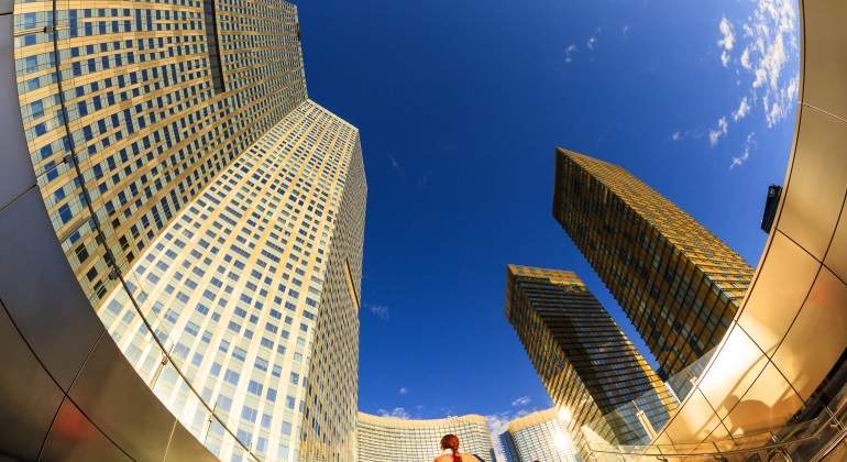 770x420-hoteles-en-2030-dreamstime.jpg
