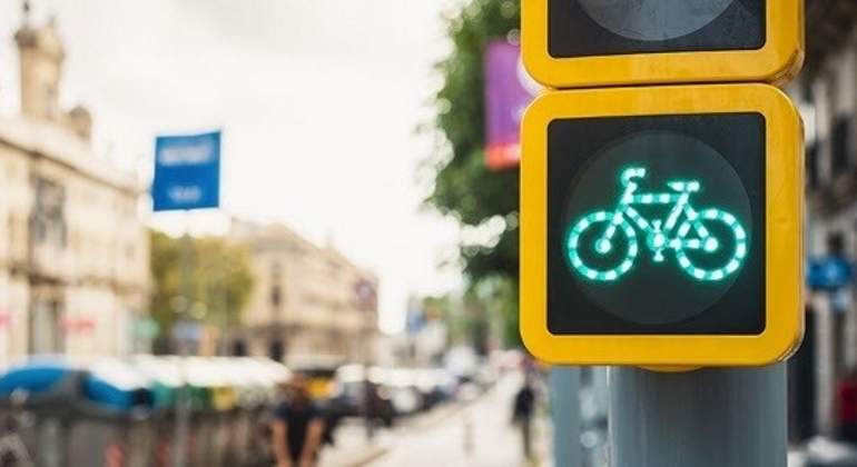 bicicleta-semaforo-multa-ep.jpg