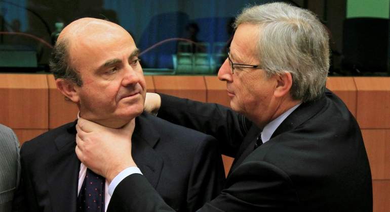 Guindos-Juncker-cuello.jpg