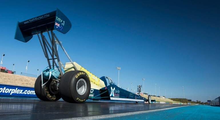 top-ev-racing-dragster-01.jpg