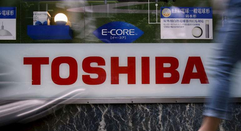 toshiba-3.jpg