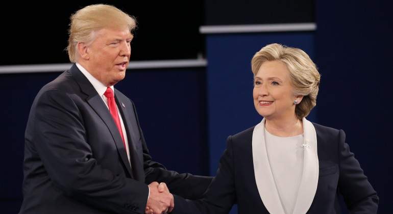 trump-clinton-debate-9oct16-reuters.jpg