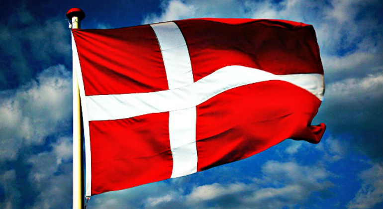 dinamarca-bandera-770420.jpg