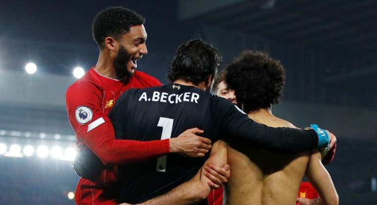 liverpool-celebra-united-reuters.jpg