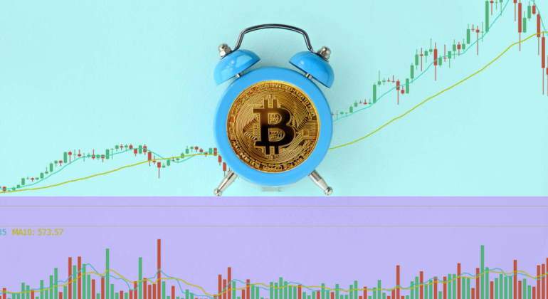 bitcoin-suelo-despertador.jpg