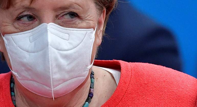 angela-merkel-canciller-alemania-de-cerca-mascarilla-17juio2020-reuters-770x420.jpg