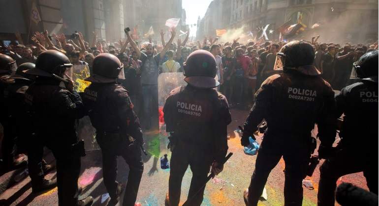 mossos-carga-cdr-protesta.jpg