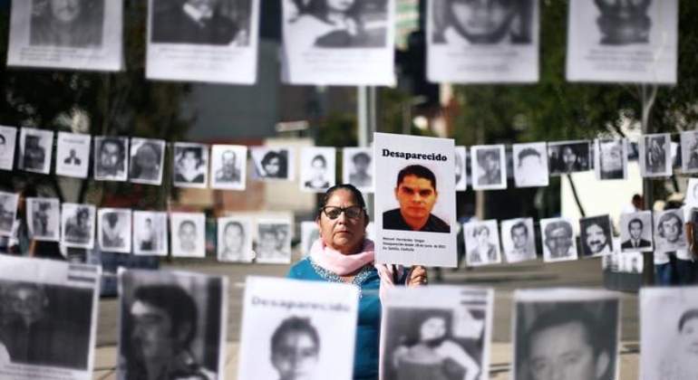 desapARECIDOS-EN-MEXICO-1.jpg