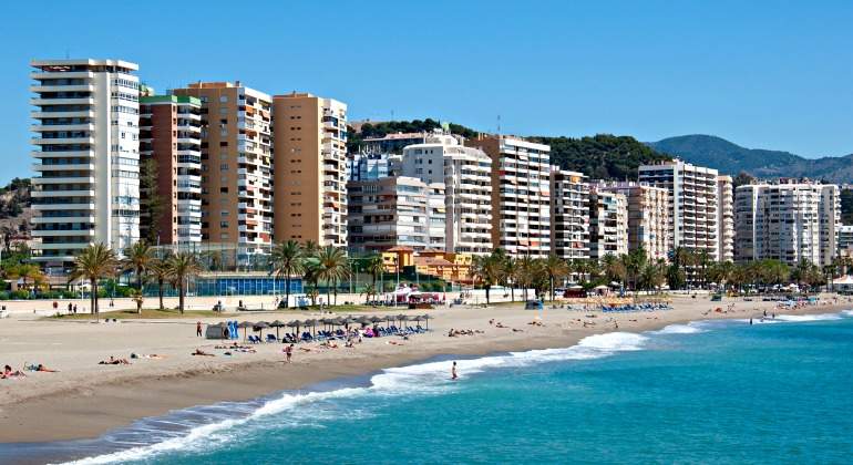 malaga-espana-costa-dreamstime-770.jpg