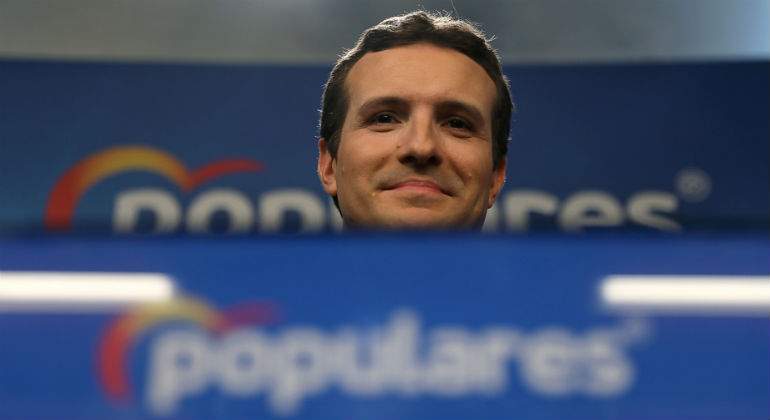 casado-pablo-atril-reuters.jpg