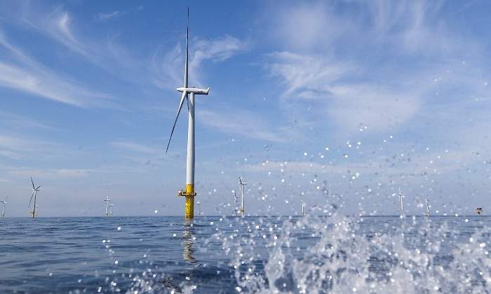 siemens-gamesa-aerogenerador-mar-agua-770x420.jpg