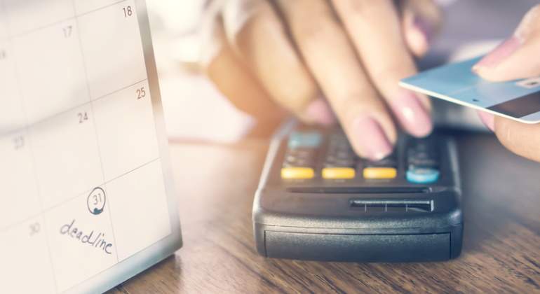 empresaria-cuentas-calculadora-dreams.jpg