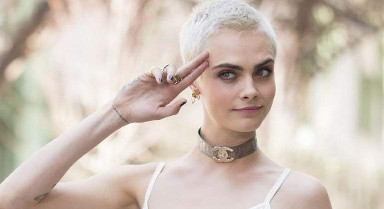 cara-delevigne-fiesta770.jpg