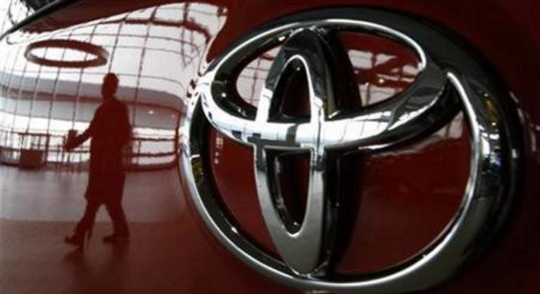 toyota-logo-reuters.jpg