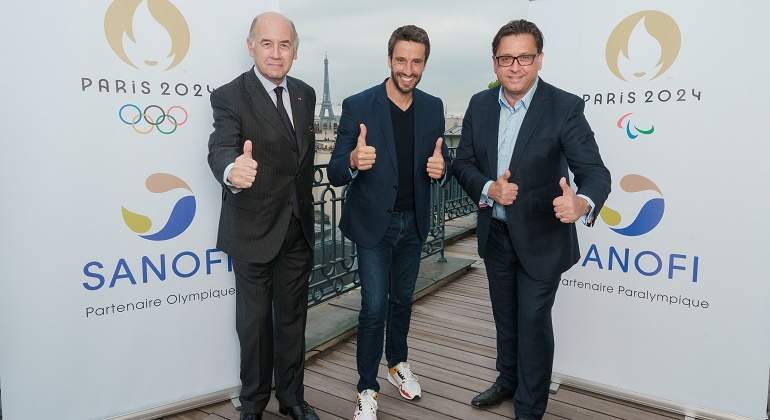paul-hudson-ceo-sanofi-derecha-770x420.jpg