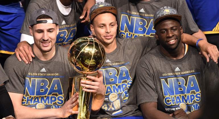 curry-thompson-green-anillo-2015-reuters.jpg