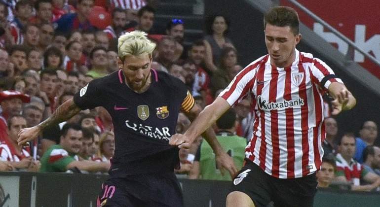 Messi-Laporte-2016-efe.jpg