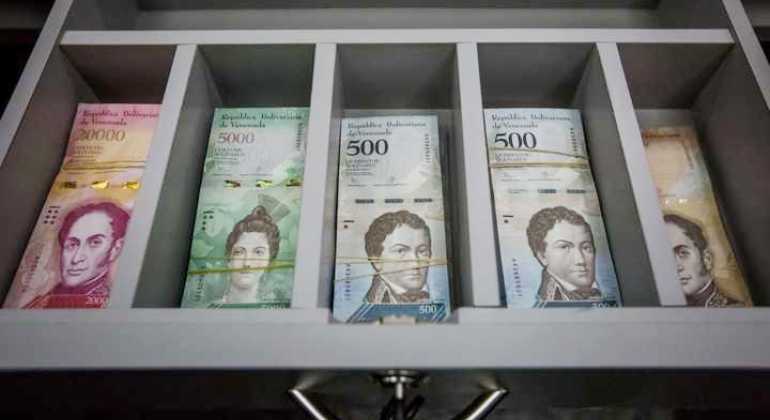 billetes-bolivares-venezuela-nuevos-efe.jpg