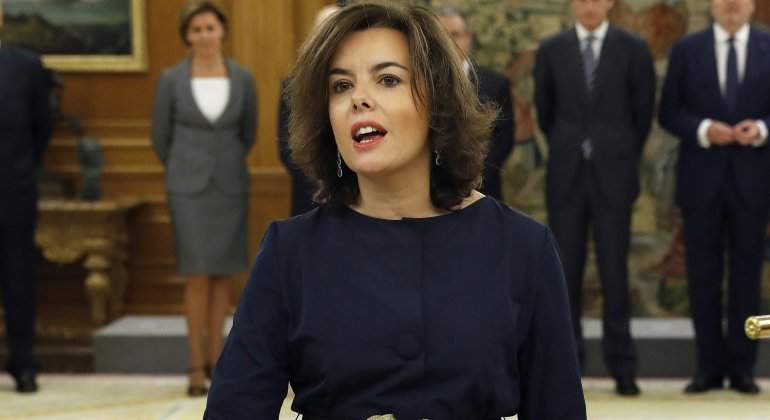 santamaria-cospedal-fondo-promesa-efe.jpg