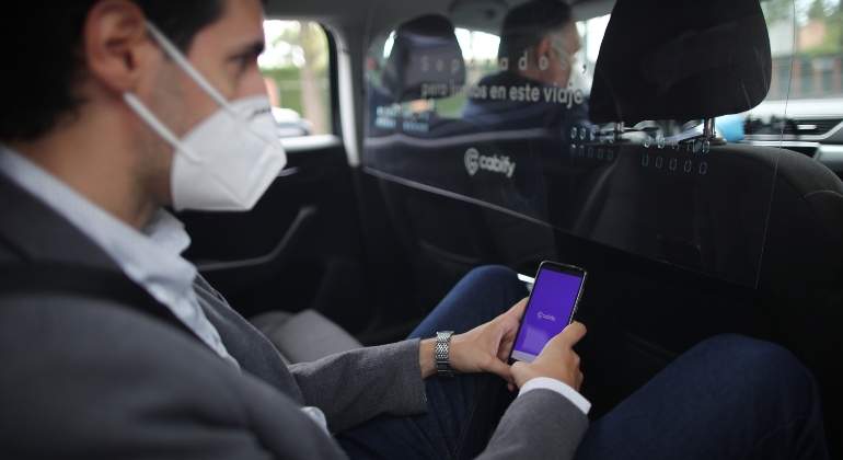 aplicacione-movil-transporte-cabify-europapress.jpg