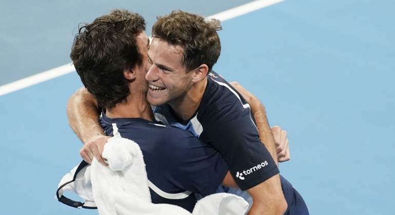 schwartzman-celebra-argentina-croacia-atpcup-2020-reuters.jpg