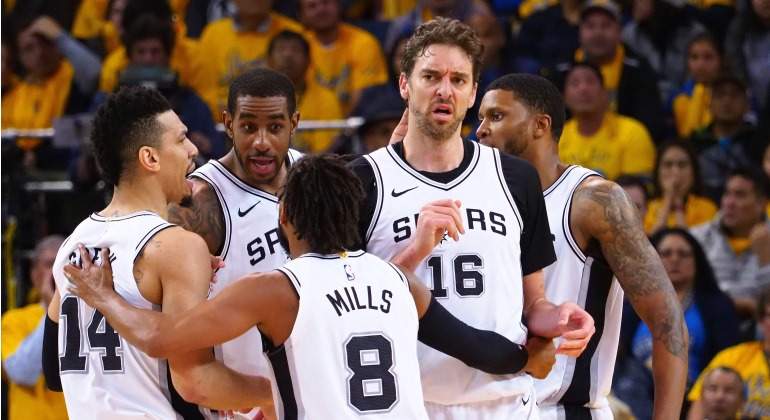 Gasol-Spurs-Warriors-2018-USA-Today.jpg