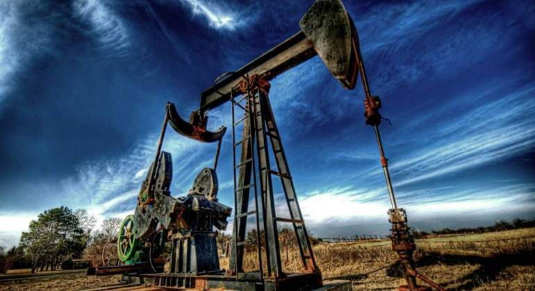 petroleo-bomba-arrastre.jpg