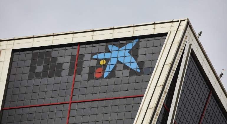 Europalogo_caixabank_sustitucion_bankia_torres_kio_madrid_espana_27_marzo_2021-europa-press-770x420.jpg