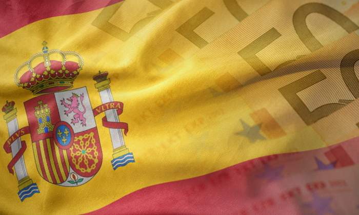 bandera-espana-euros-dinero-dreamstime-770x420.jpg