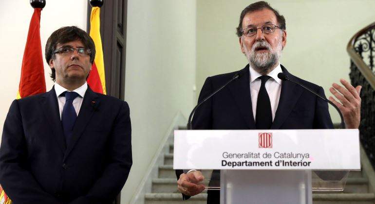 rajoy-puigdemont-comparecencia-770-efe.jpg