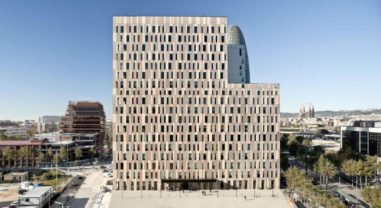 diagonal-197.jpg