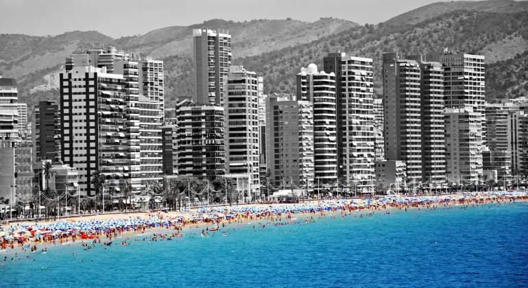 ladrillo-benidorm-playa-770.jpg