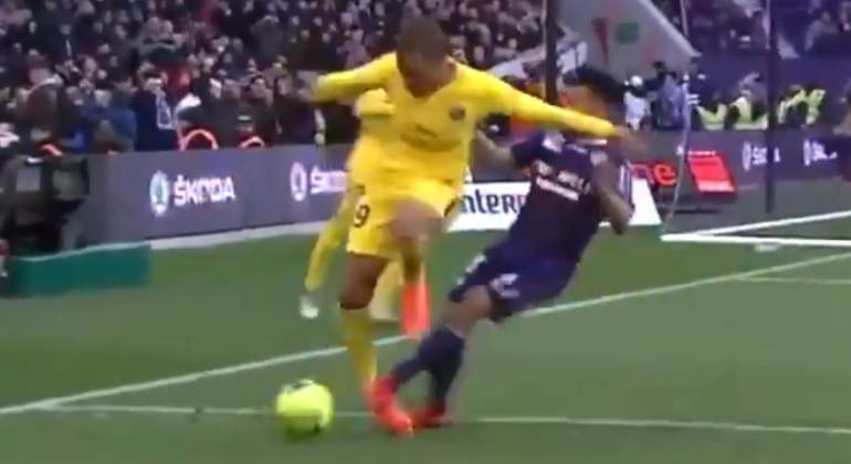 mbappe-tobillo.jpg