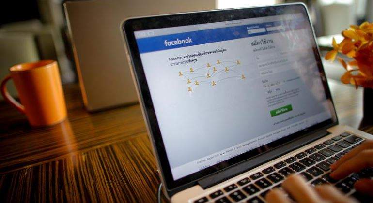 facebook-portatil-770-efe.jpg