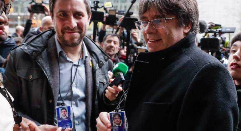 puigdemont-comin-pase-provisional-eurocamara-efe.jpg