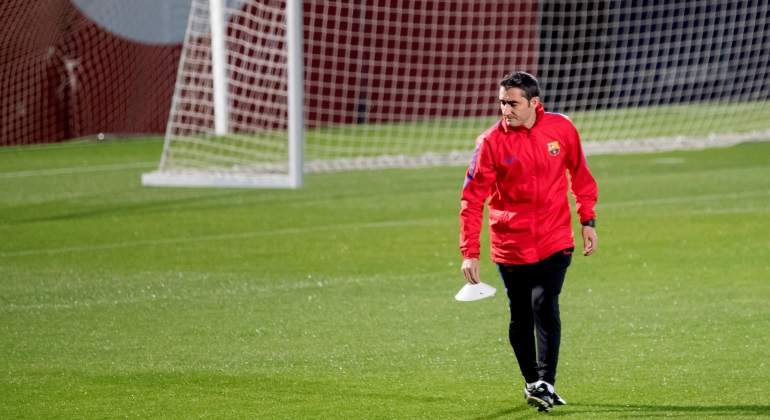 valverde-entrenamiento-barcelona-efe.jpg