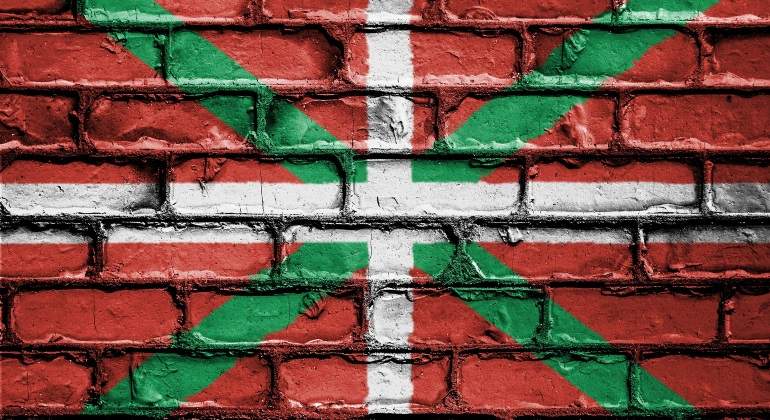 ikurrina-pared-pixabay.jpg