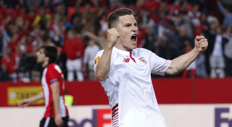 gameiro-sevilla-celebra-efe.jpg