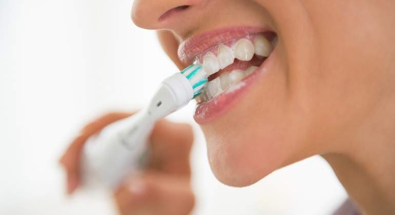 Cepillarse-los-dientes.jpg