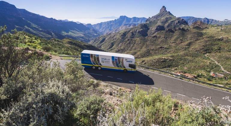 bus-canarias.jpg
