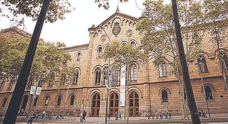 universidad-de-barcelona.jpg