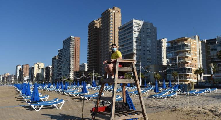 socorrista-benidorm-desescalada-getty.jpg