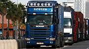 Danone parará sus siete plantas en España en 24 horas por la huelga de transportistas