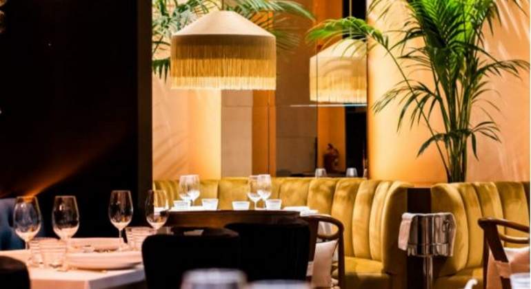 restaurante-chinacrown.jpg