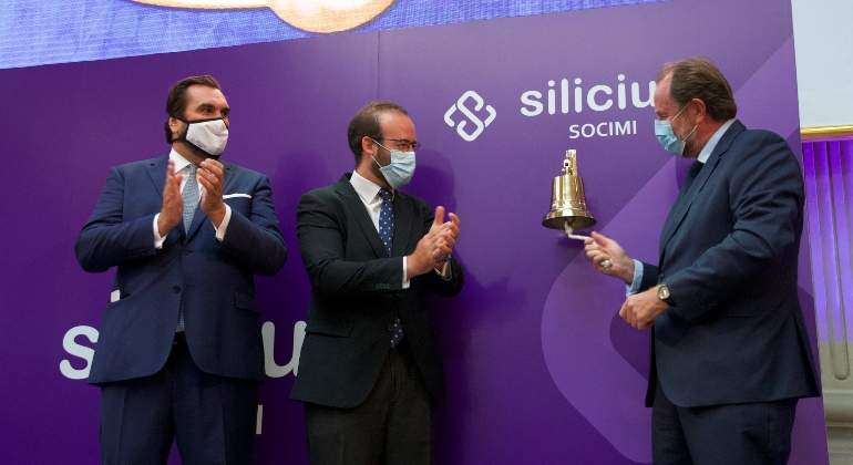 Silicius-1.jpg