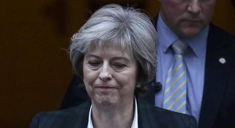 may-abajo-reuters.jpg