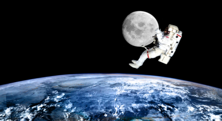 luna-dreamstime.png